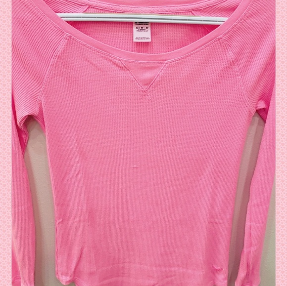 VS PINK Thermal Tee - Picture 2 of 2